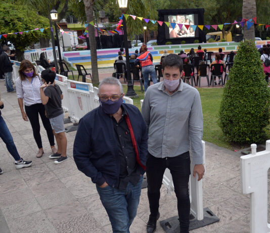 Al aire libre y con protocolos, los vecinos de Tigre disfrutaron del regreso de dos ciclos culturales