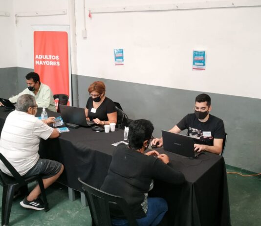 Buenos Aires Vacunate: Tigre continúa ayudando a la comunidad a inscribirse al programa de inmunización contra el COVID-19
