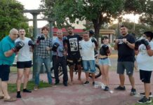 ENTREGAN MATERIAL DEPORTIVO A ESCUELA DE KICK BOXING EN RICARDO ROJAS