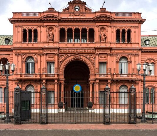 EL 57% DE LOS ARGENTINOS QUIEREN UN PRESIDENTE DE “CENTRO DERECHA MODERADA” PARA EL 2023.