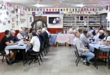 Julio Zamora se reunió con empresarios, comerciantes y profesionales de Tigre centro para dialogar sobre el futuro del distrito