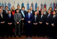 Milei logró su ansiada foto política para encarar la segunda etapa de su gobierno: “Esto es símbolo de un cambio de época”