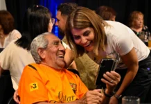 En Rincón de Milberg, el Municipio de Tigre acompañó la cena de fin de año organizada por Comerciantes Unidos y el Movimiento Solidario