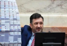 El Senado expulsó a Kueider: La Libertad Avanza, el PRO y la UCR se sumaron a la iniciativa propuesta por el kirchnerismo
