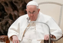EL SUMO PONTIFICE EN INTERNACION: UNA BRONQUITIS CON CONSECUENCIAS DEBASTADORAS